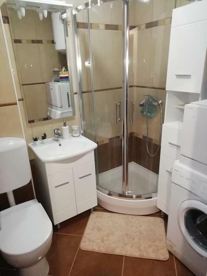 קרק Apartment Sun & Sea מראה חיצוני תמונה